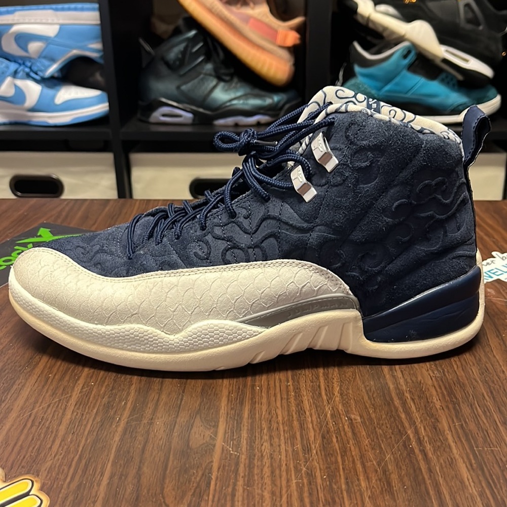 Jordan 12 “International Flight” - Picture 6 of 9